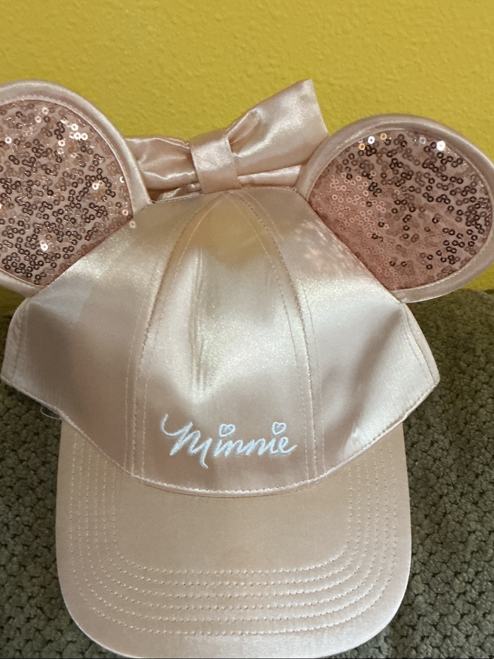 Minnie Satin Bow Ear Baseball Cap - Pink nwt Disney